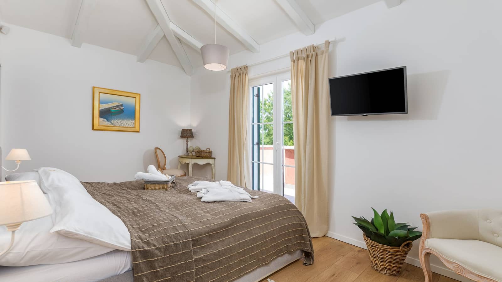Bedroom I — Room